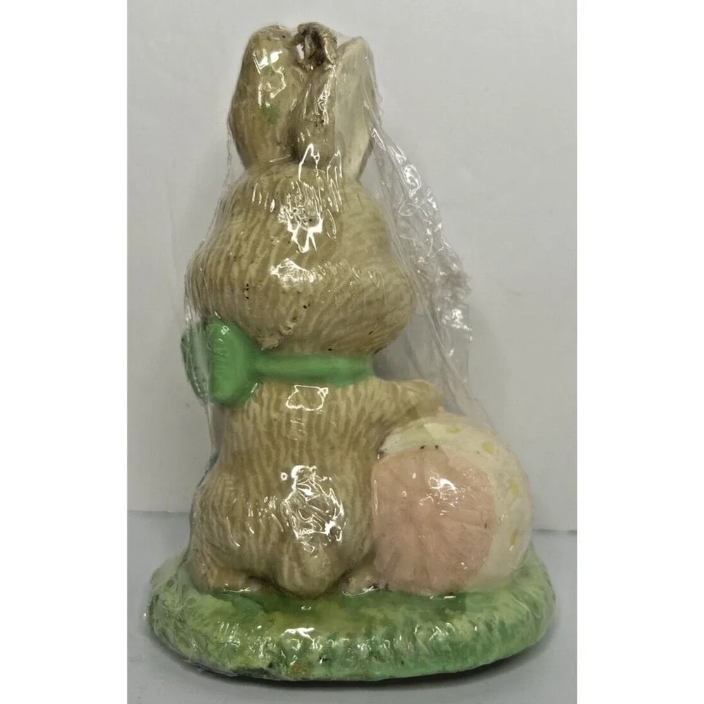 Vintage Easter Bunny Decorative Candle‎ New in Packaging 4.5